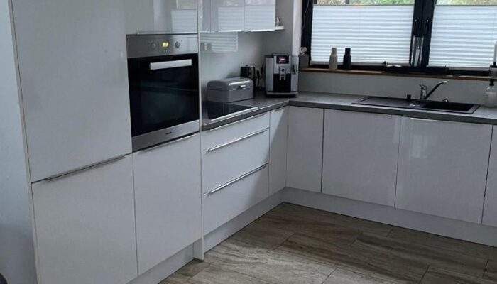 79afa681f8e2aaa2f7c218797d12ed551324635c